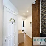 Urban Flat 18 - Charming 2bdr Parisian *