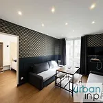 Urban Flat 18 - Charming 2bdr Parisian Apartment *