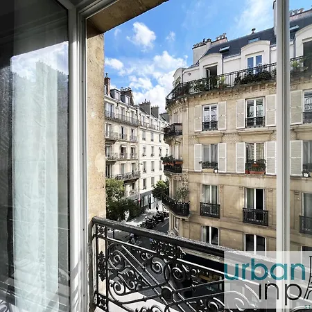 Urban Flat 18 - Charming 2bdr Parisian * Paris